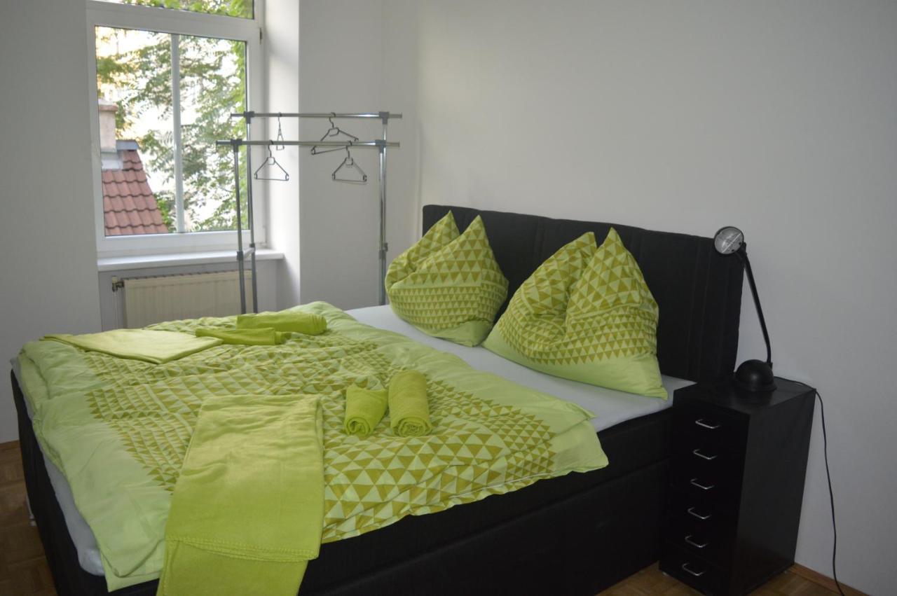 Nette Altbauwohnung Nur 10 Min Von Der City Wenen Buitenkant foto