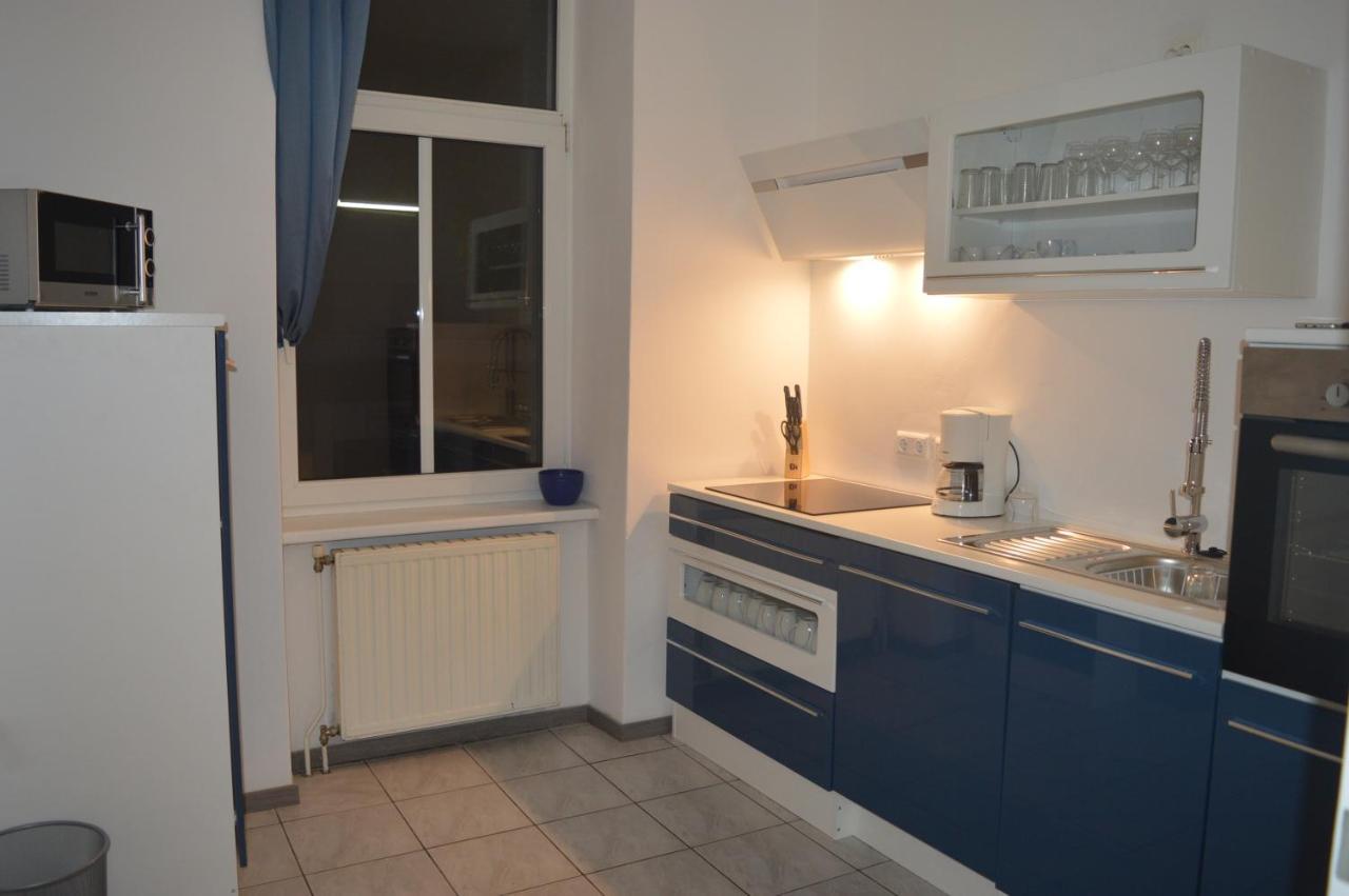 Nette Altbauwohnung Nur 10 Min Von Der City Wenen Buitenkant foto