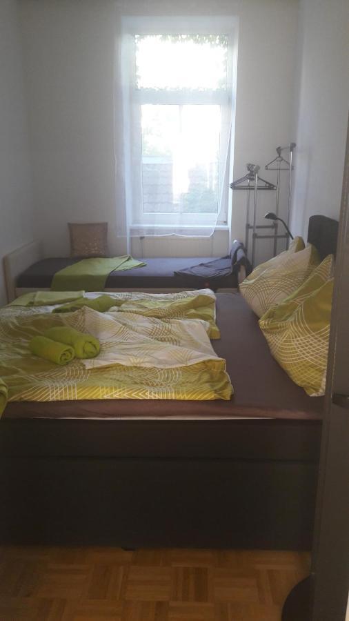 Nette Altbauwohnung Nur 10 Min Von Der City Wenen Buitenkant foto