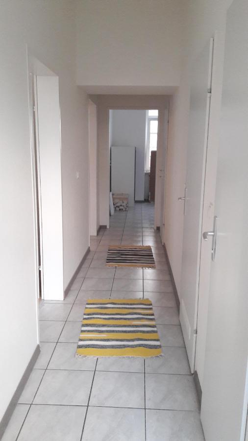 Nette Altbauwohnung Nur 10 Min Von Der City Wenen Buitenkant foto
